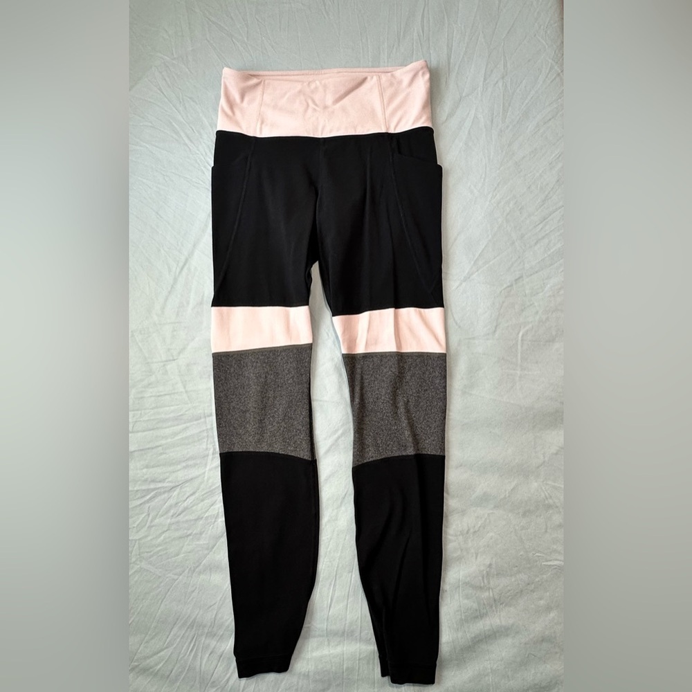Athleta Colorblock Leggings in Black, Light Pink & Gray size small